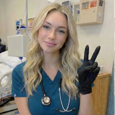 Imagen de Emily Hart