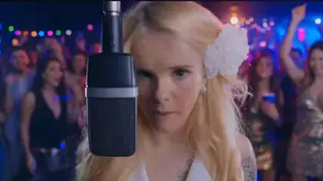 Ruth la Peke en el videoclip de Me Sentí Empoderada. Ruth la Peke en el videoclip de Me Sentí Empoderada.