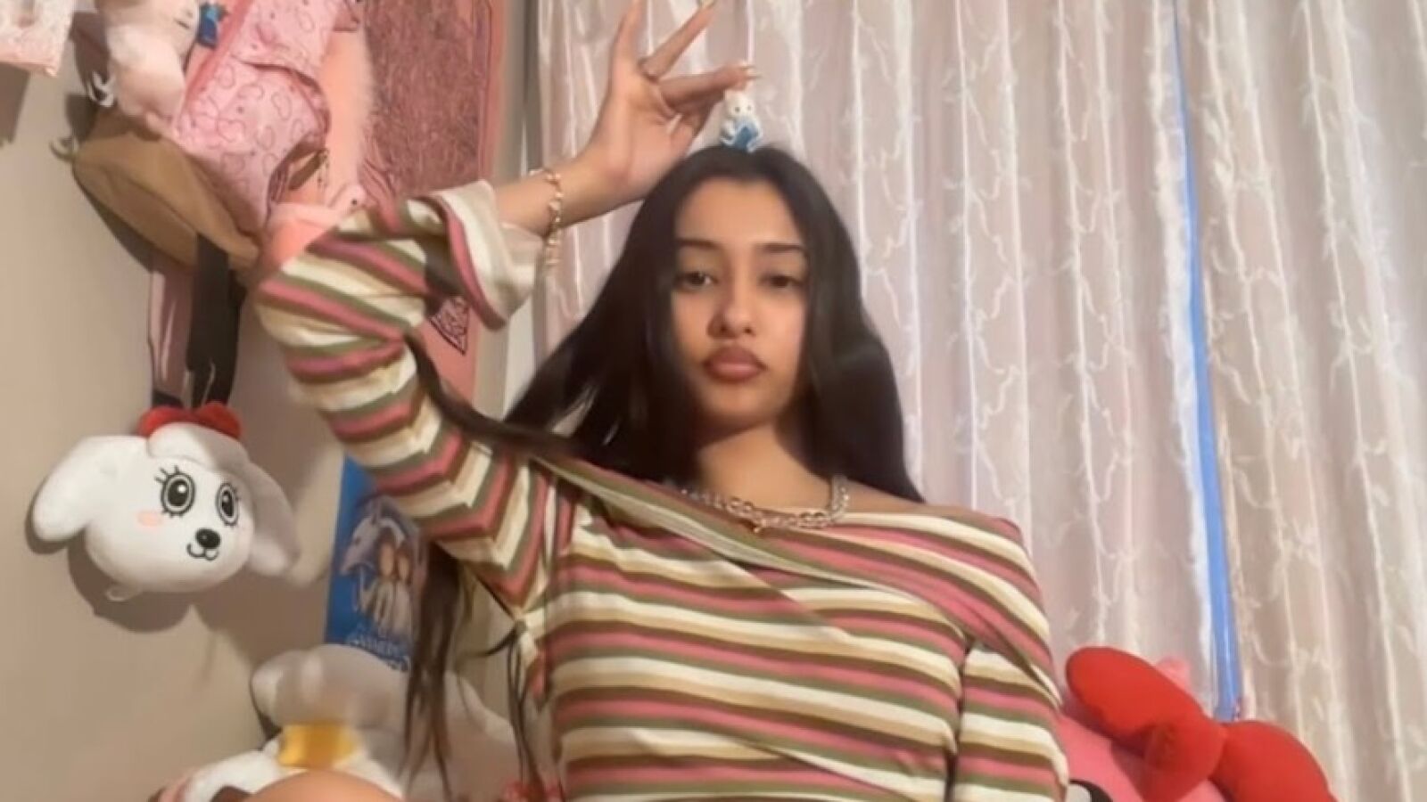 Bb Trickz entra en su era trad wife y vuelve a incendiar las redes con un teaser provocador