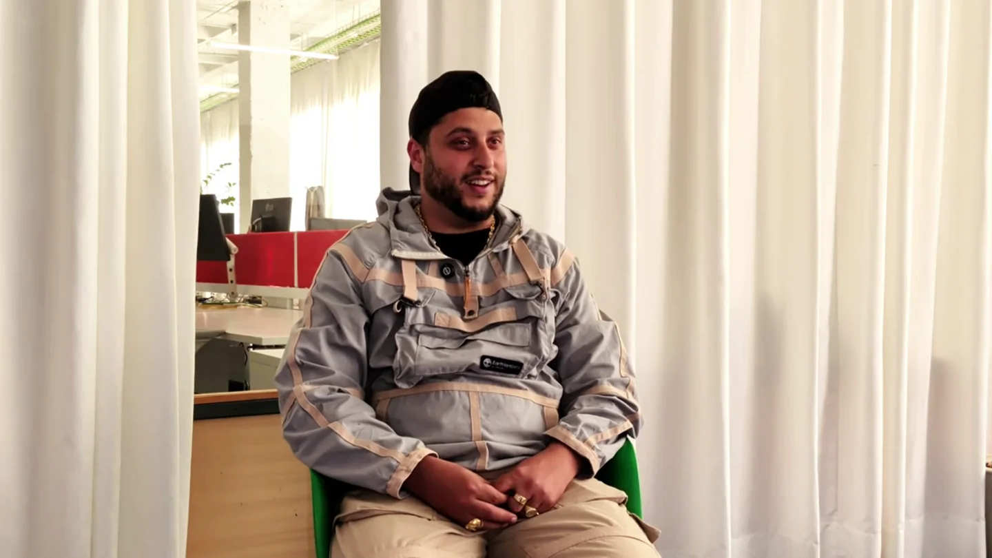 Entrevista a Dollar Selmouni Entrevista a Dollar Selmouni
