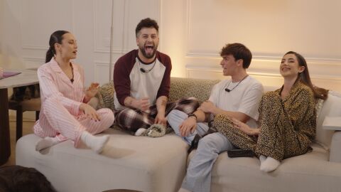 El rey del salseo y la reina de Tiktok reunidos en Pyjamada 
