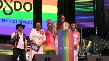 El aplaudido discurso de María Pelaé en el pregón del Orgullo en Sevilla El aplaudido discurso de María Pelaé en el pregón del Orgullo en Sevilla