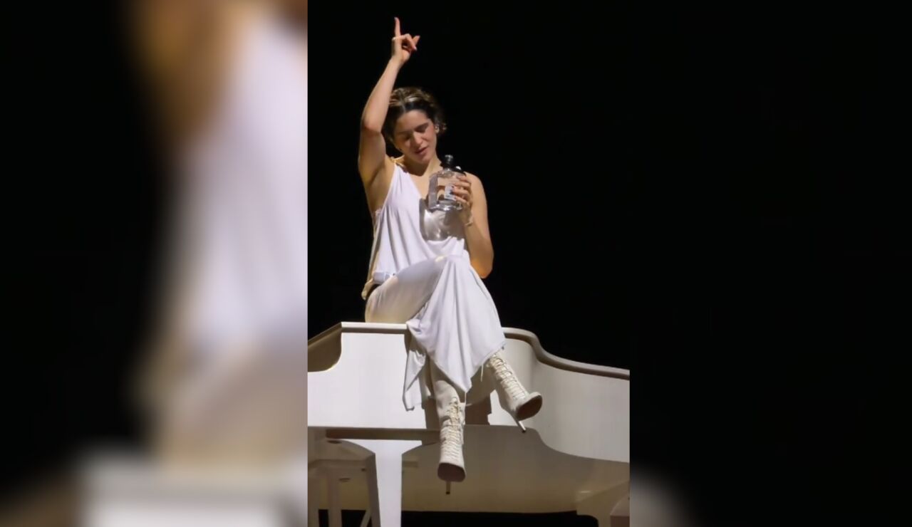 Rosal&iacute;a en su concierto de M&eacute;xico