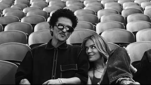 Bruno Mars y Karol G Bruno Mars y Karol G